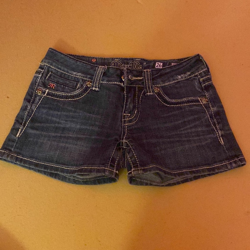 blue miss me jean shorts size 26